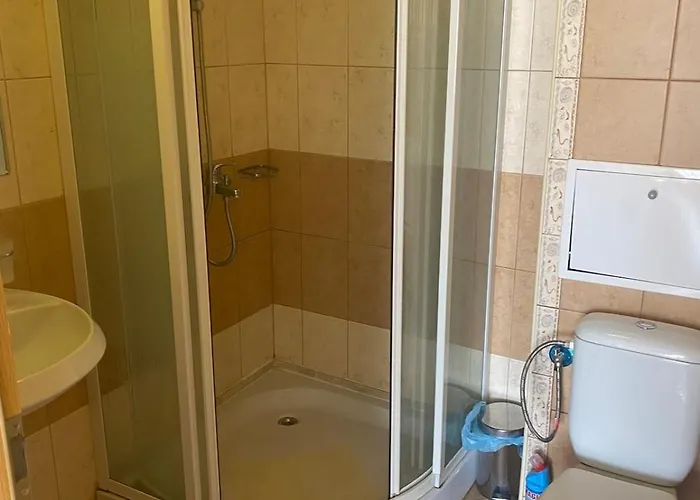 Bright, Central, 1-bed With Pool View Apartment Slantschew brjag